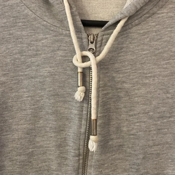 Cropped gray sweater - Picture 2 of 3